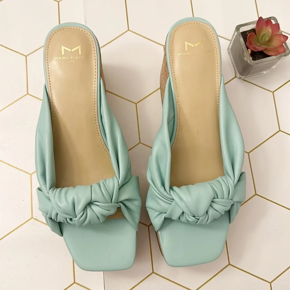 NEW Marc Fisher LTD Arlee 3 Platform Heel Sandals blue women size 9